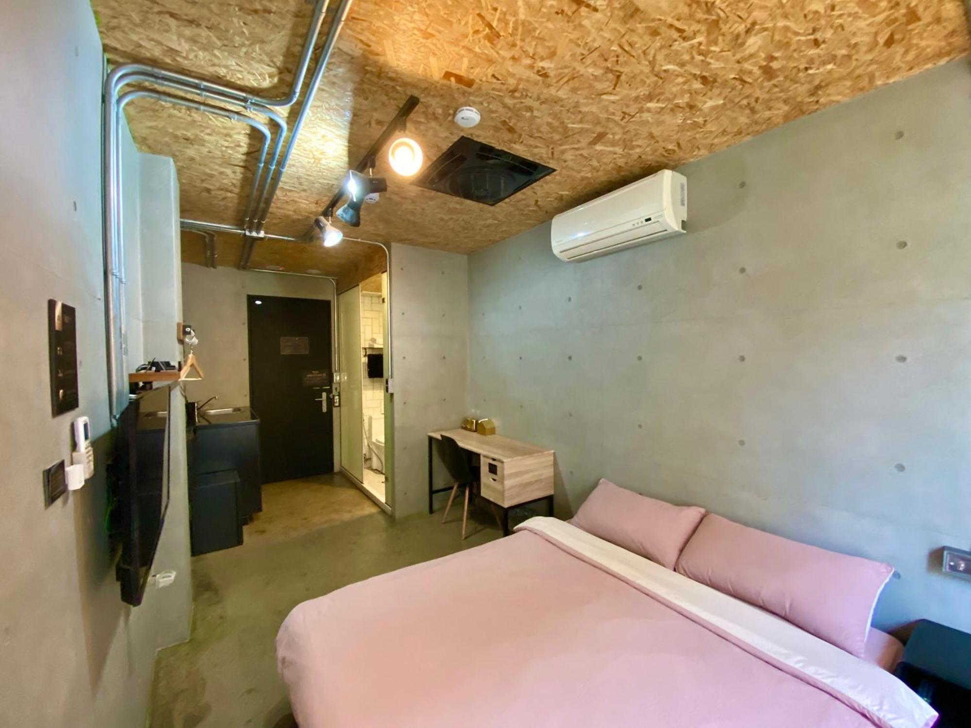 K. Gold Taichung Quarto foto